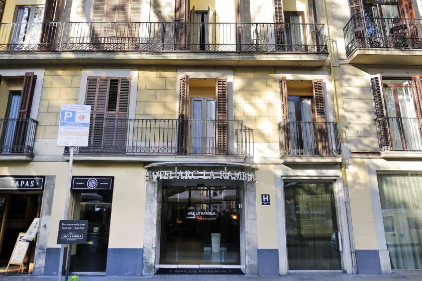 Arc La Rambla - Image 1