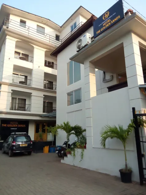 Hotel The Golden Sands, Located on Calangute Main Road - Image 1