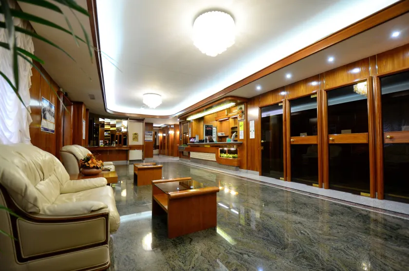Grand Hotel delle Rocche - Image 1