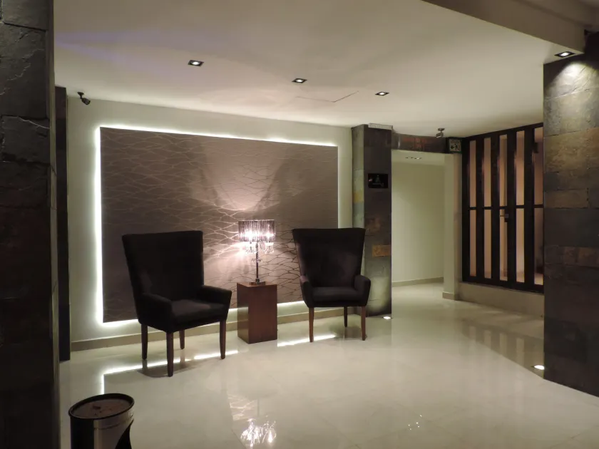 Hotel Señorial Platino - Inngangsparti