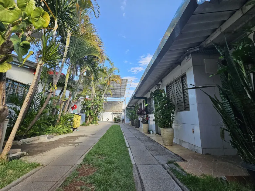 Arahra Hotel - Image 1