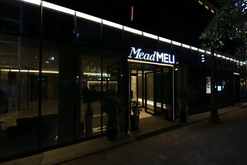 HOTEL MeadMELI - Image 1
