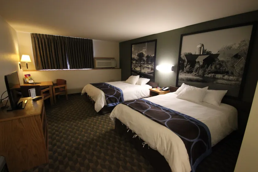 Darlington Inn - Image 1