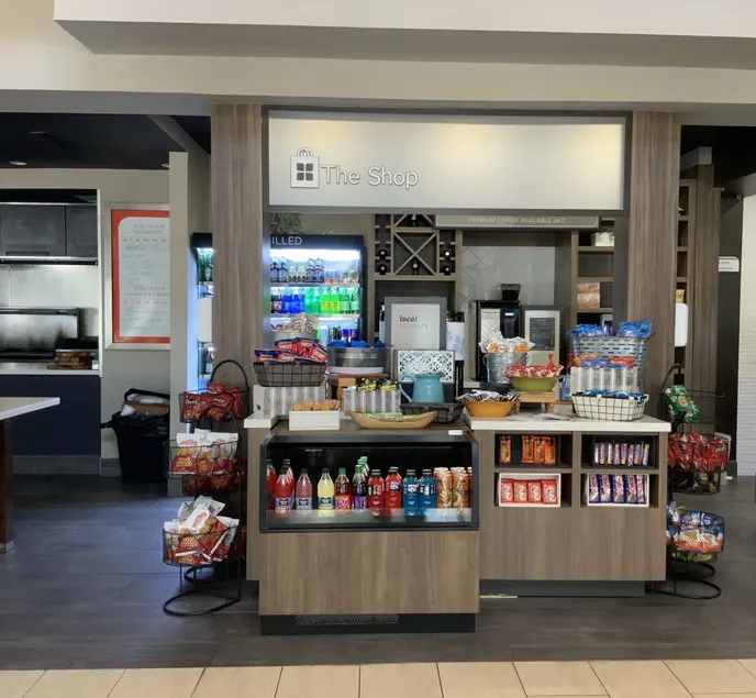 Crowne Plaza Nashville Airport by IHG - Lobby