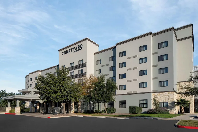 Courtyard by Marriott San Antonio Six Flags at The RIM - Image 1