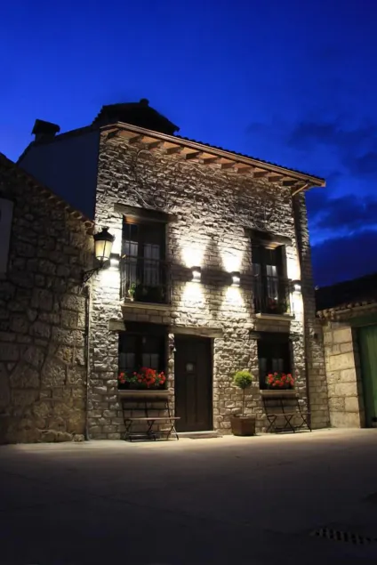 Hotel Rural La Tenada - Image 1