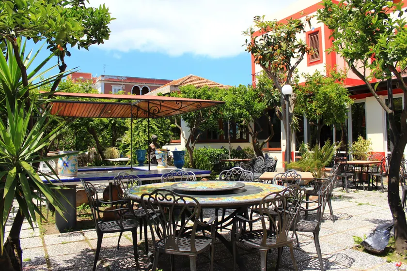 Hotel Oriente - Image 1