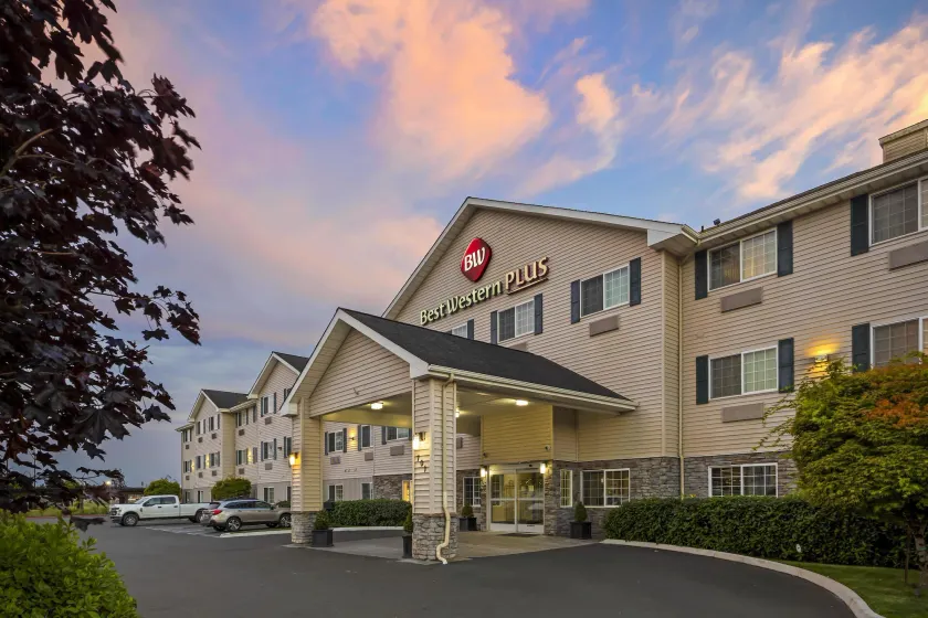 Best Western Plus Aberdeen - Image 1