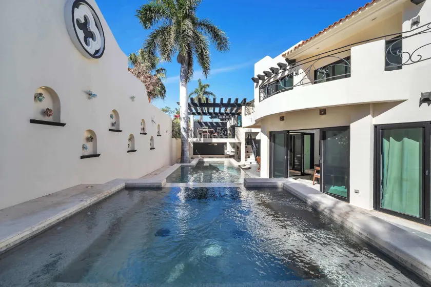 Marbella Lane - PrimeVilla n Modern Home - Image 1