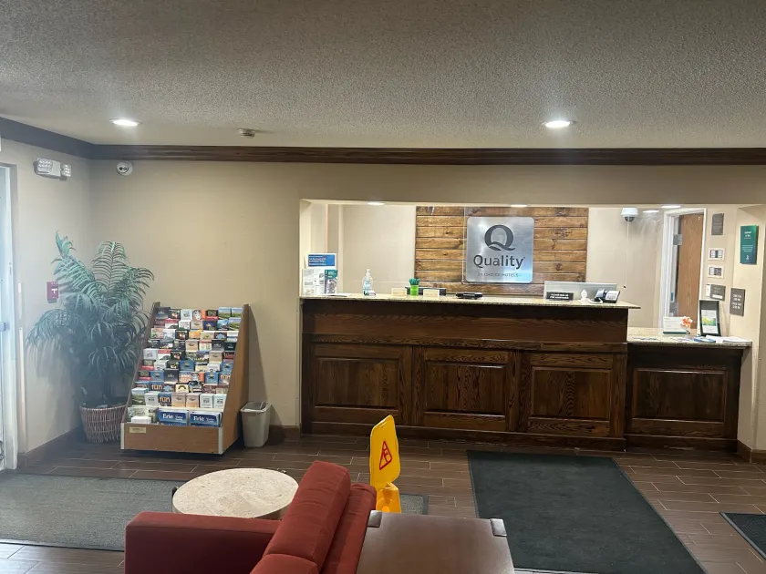 Quality Inn & Suites Bradford - Image 1