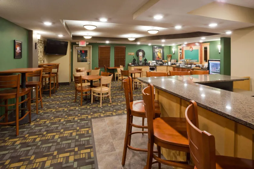AmericInn by Wyndham Hawley - Image 1
