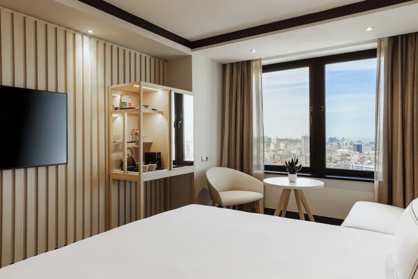 Meliá Barcelona Sarrià - Image 1