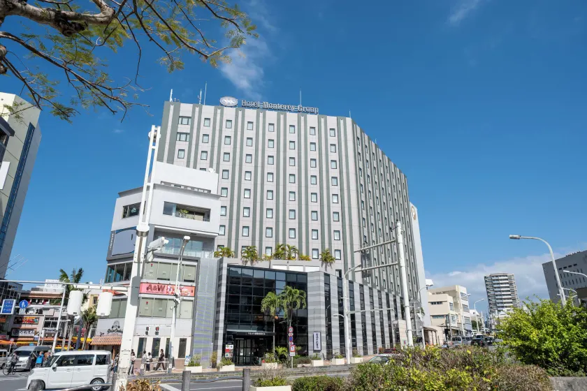 Hotel Monterey La Soeur Naha - Image 1