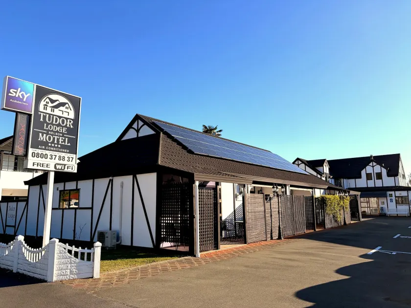 Tudor Lodge Motel - Image 1