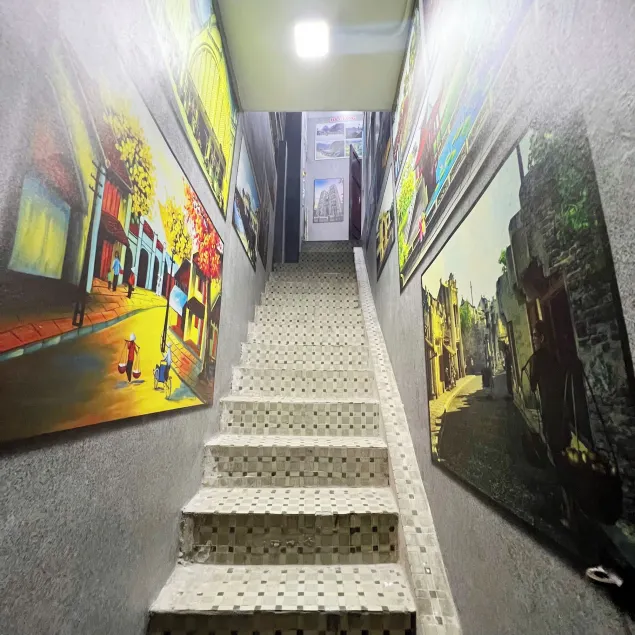 Heritage Corner Hostel - Image 1