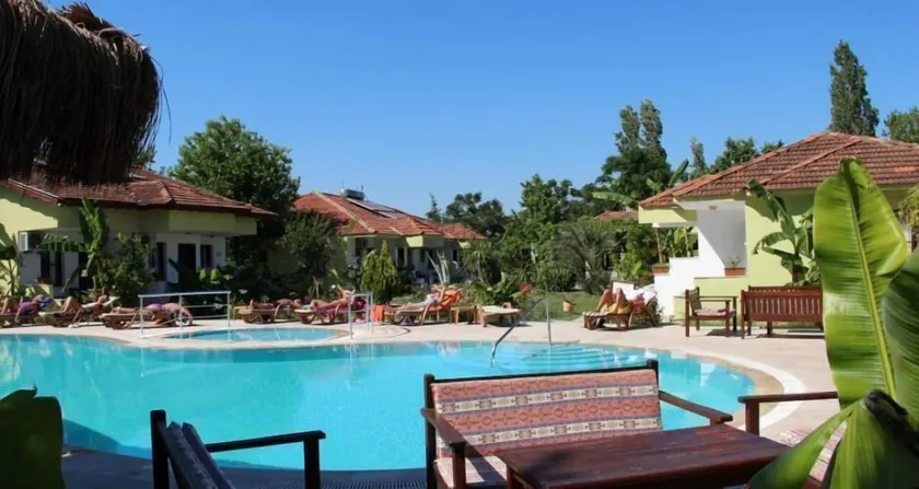 Hotel Riverside - Image 1