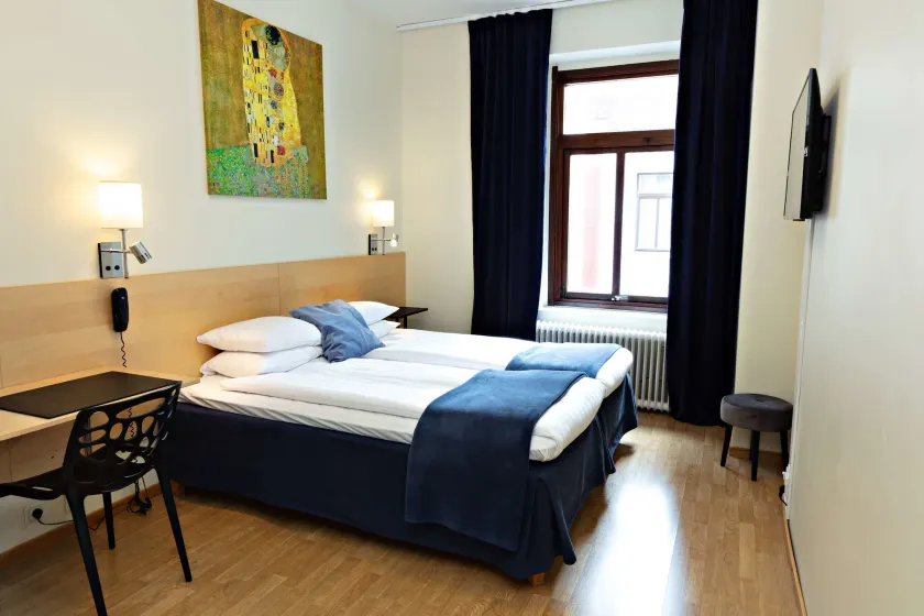 Center Hotel - Sure Hotel by Best Western - Image 1