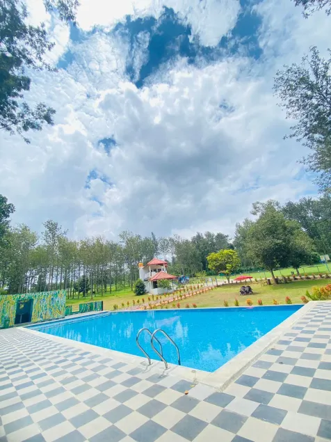Sipayi Resort - Image 1