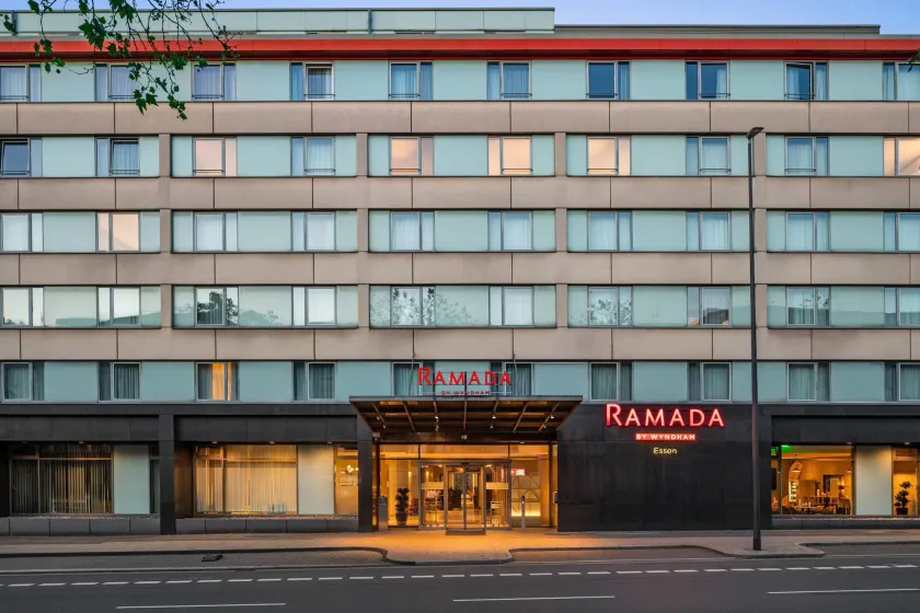 Ramada by Wyndham Essen - Image 1