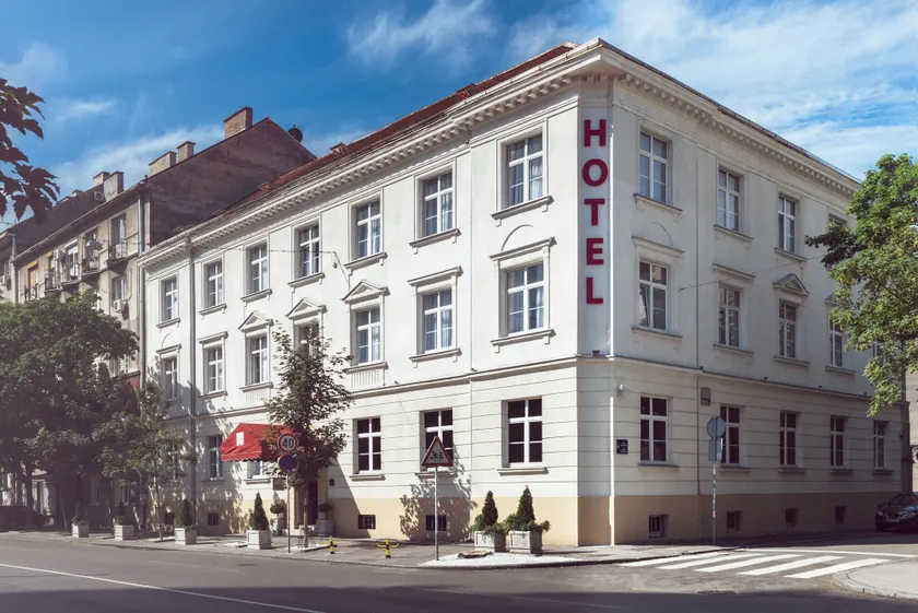 Theater Hotel Belgrade - Image 1