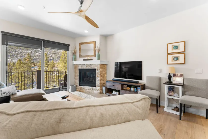 3 Bedrooms - Image 1