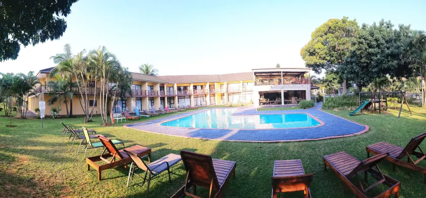 Elephant Lake Hotel - Image 1