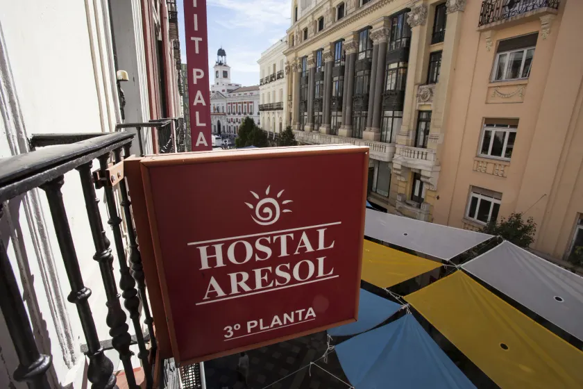 Hostal Aresol - Image 1