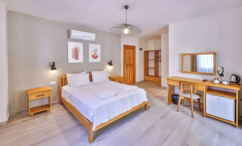 Mina Apart Hotel - Image 1