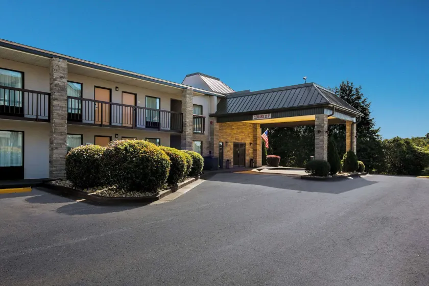 Quality Inn Commerce at I-85 - Image 1