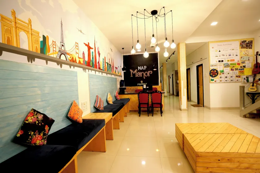 Nap Manor Hostels - Image 1