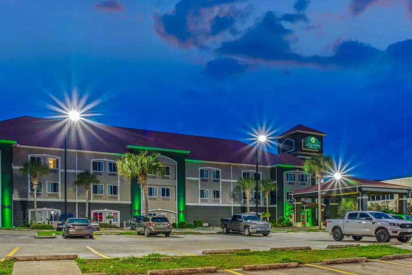 La Quinta by Wyndham Biloxi - Image 1
