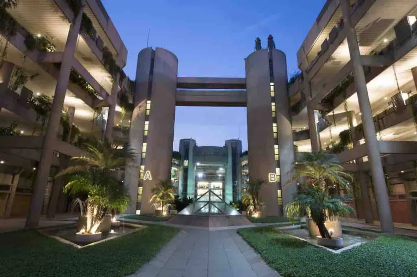 Loft in Siwar-Zouk- 2 minutes from hotel Le Royal-Dbayeh- by car - Image 1