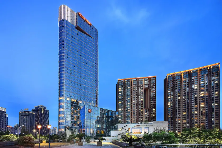 Sheraton Grand Hangzhou Binjiang Hotel - Image 1
