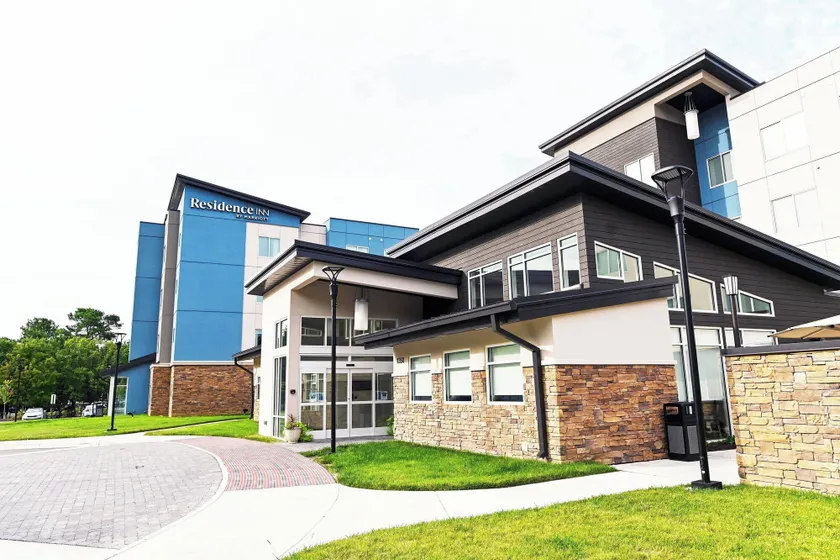 Residence Inn Richmond - Image 1