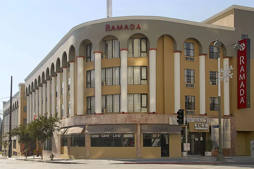 Ramada by Wyndham Los Angeles/Wilshire Center - Image 1