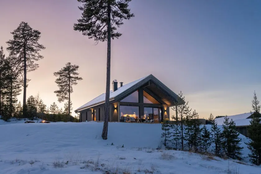 Tiur, stylish new cabin with hot tub - Image 1