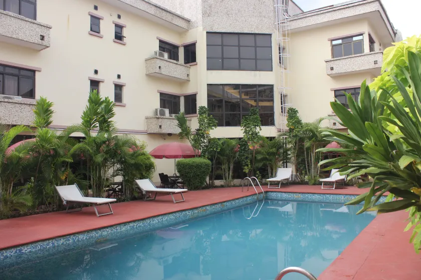 Carlson Hotel - Image 1