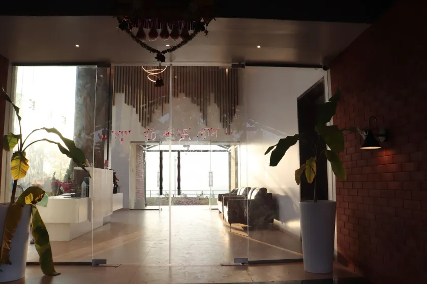 Sea Horizon Luxury Resort  - Vestíbulo