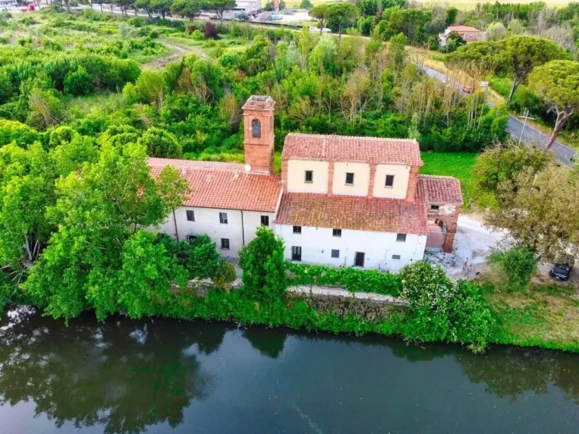 - Il Casale Toscano Guesthouse - 1900 mt from Pisa Tower - FAN IN THE ROOM - NO FRIDGE & NO BREAKFAST - Free parking - CHECK-IN FROM 3 PM - - Image 1