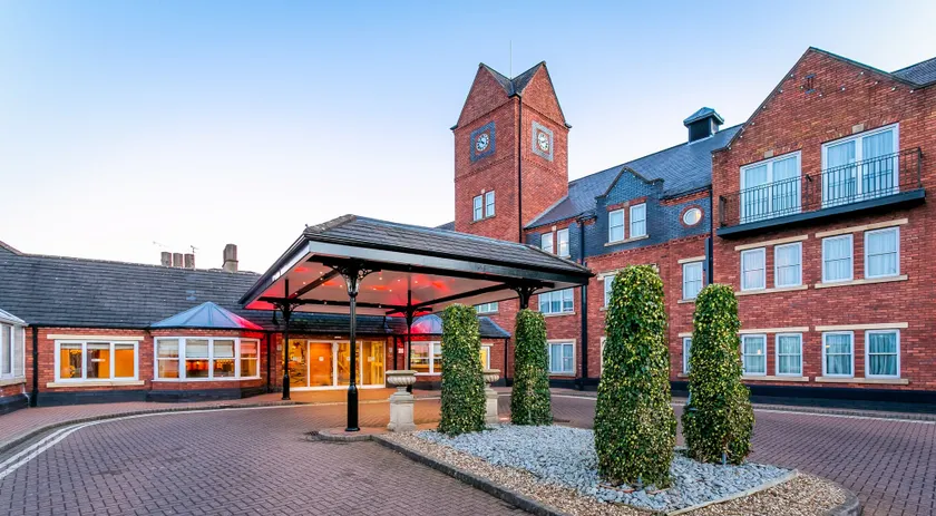 The Park Royal Hotel & Spa - Image 1