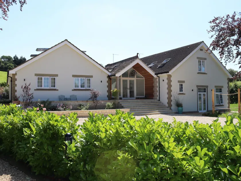 Leafield House @ Nables Farm - Image 1