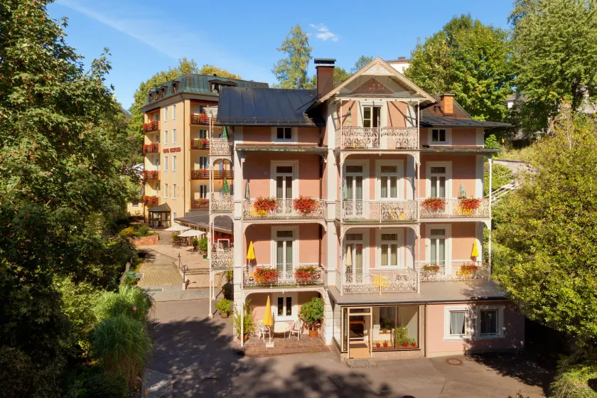 Hotel Bergfried & Schönblick - Image 1
