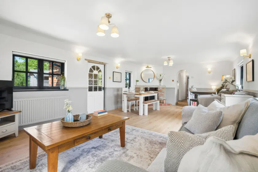 Five Acres Cottage - Image 1