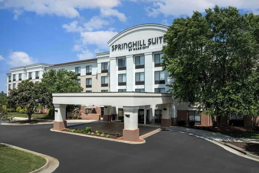 SpringHill Suites by Marriott Lynchburg Airport/University Area - Image 1