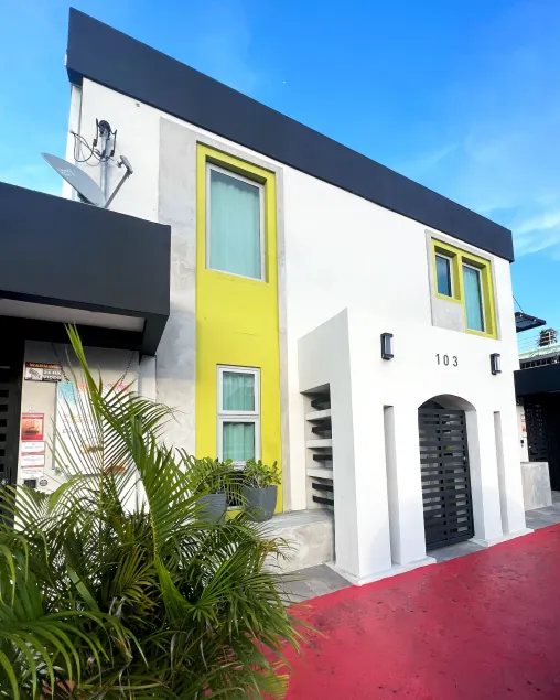 Tapia Haus 103 - Image 1