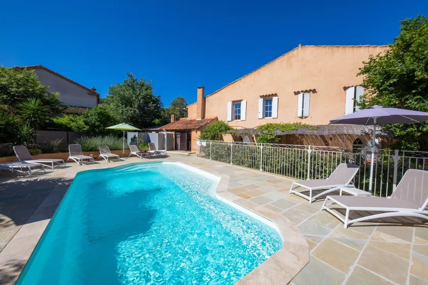 Hôtel La Cauquière - Image 1