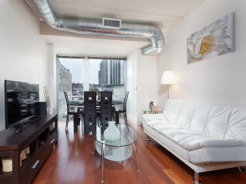 Pelican Fully Furnished Apartments - Image 1