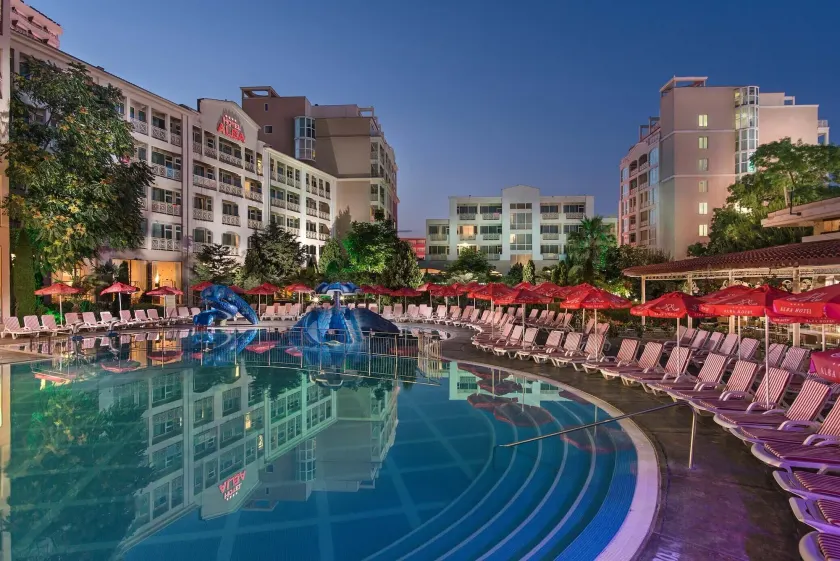 Hotel Alba - All Inclusive - Image 1