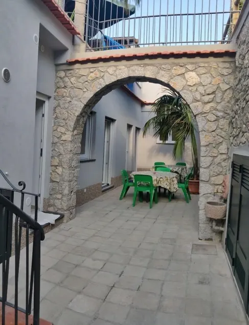 Hedera Capri B&B - Image 1