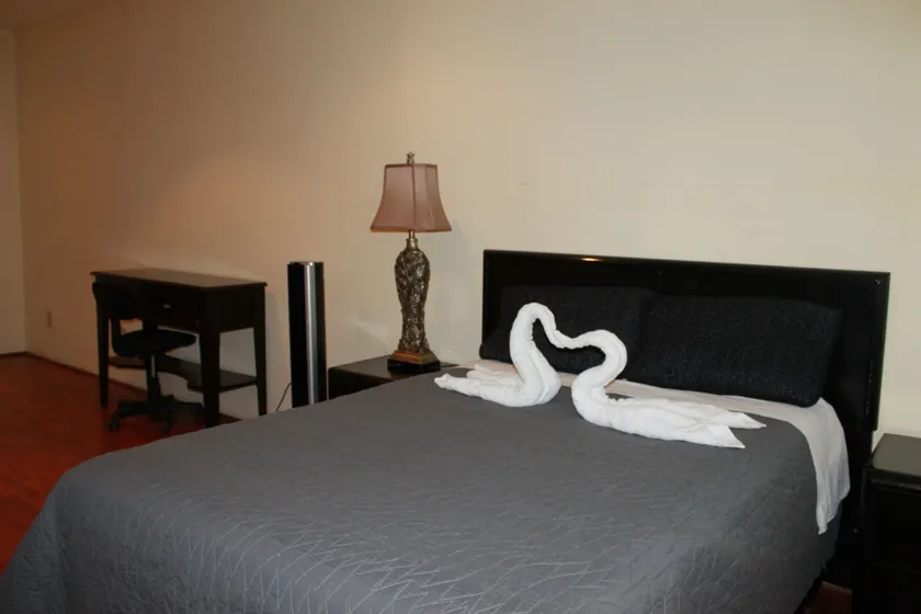 Comfortable and Safe Apartment Including Coffee Service - Image 1